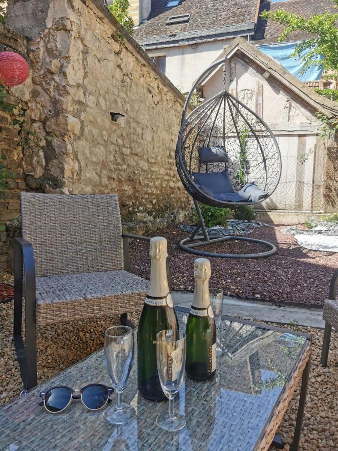 Apartamento Les Cieux de la Cathédrale - Calme - Jardin - Wifi Troyes Exterior foto